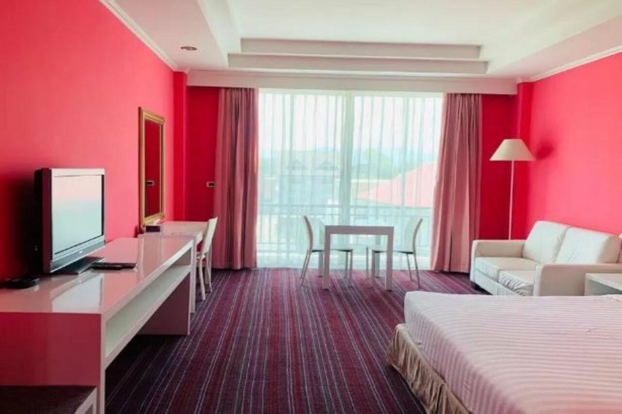 La Vie En Rose - Sha Plus Chiang Rai Bagian luar foto