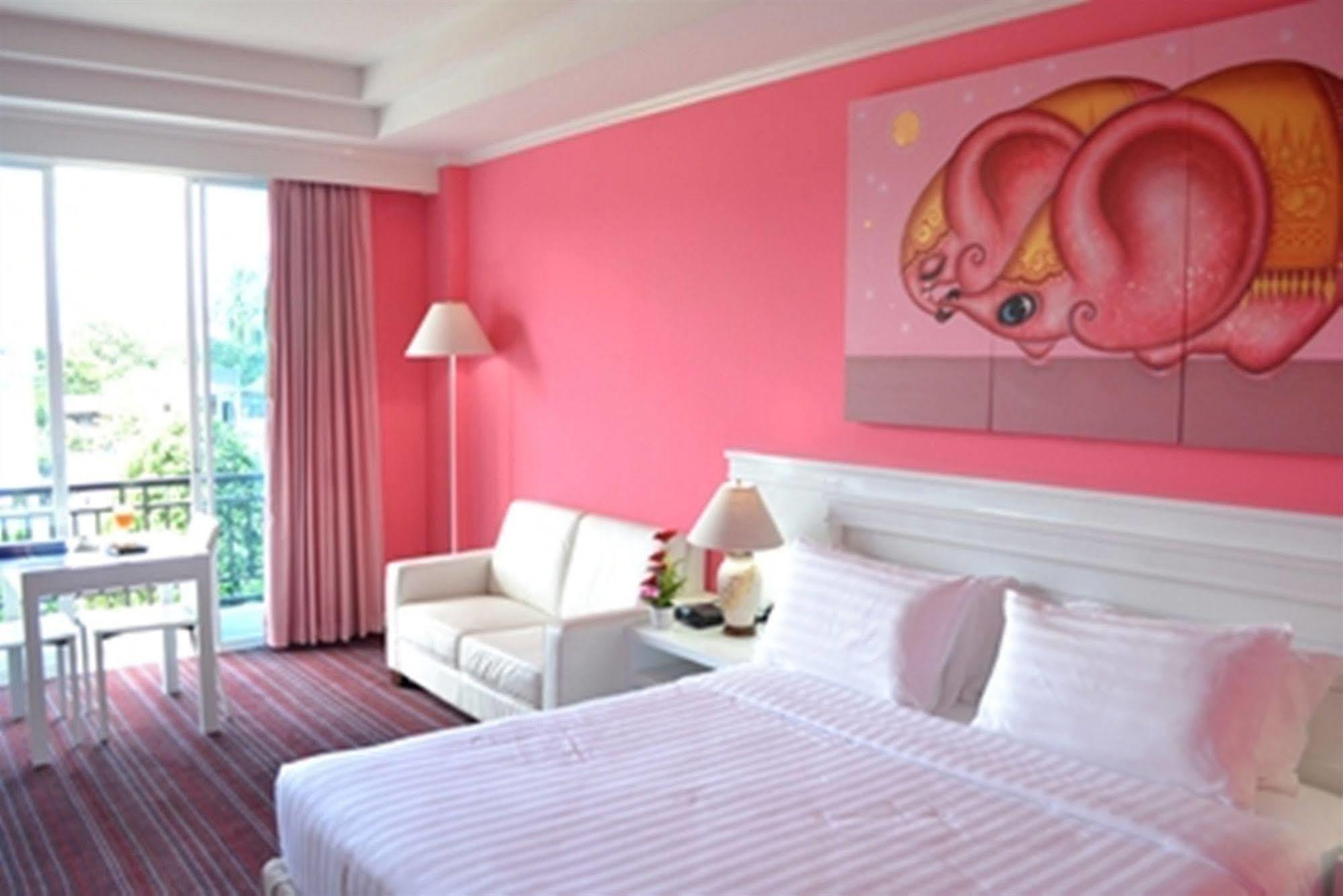 La Vie En Rose - Sha Plus Chiang Rai Bagian luar foto